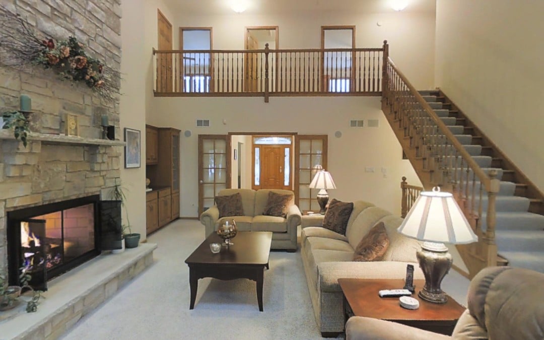 160 Willow Rd, Wheeling