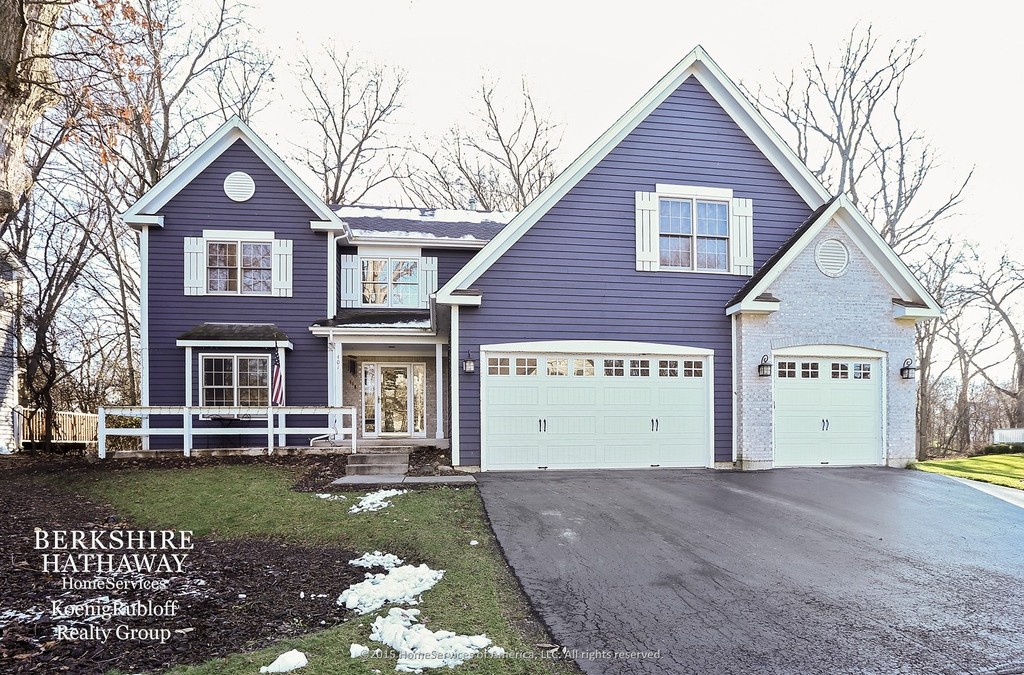 401 Kelly Ln, Crystal Lake