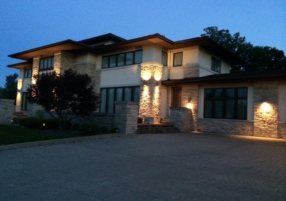 925 Morrison Ln, Northbrook