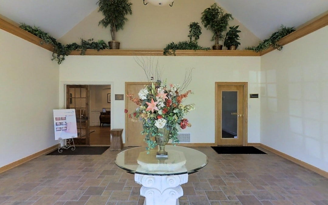2 S Executive Ct , South Barrington
