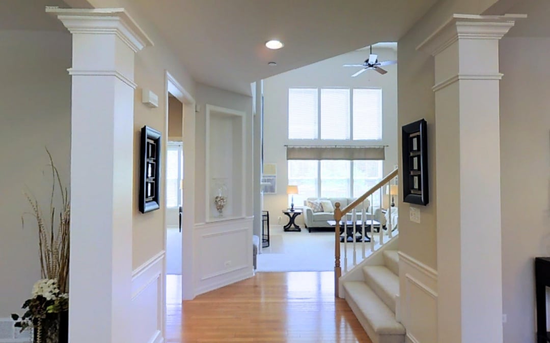 801 Blue Ridge Drive, Streamwood