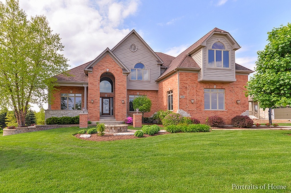 2808 Hapner Way, Batavia