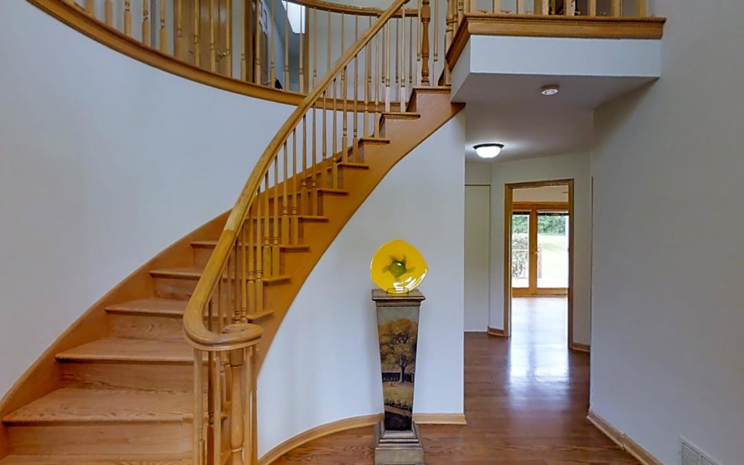58 Falcon Dr, Hawthorn Woods