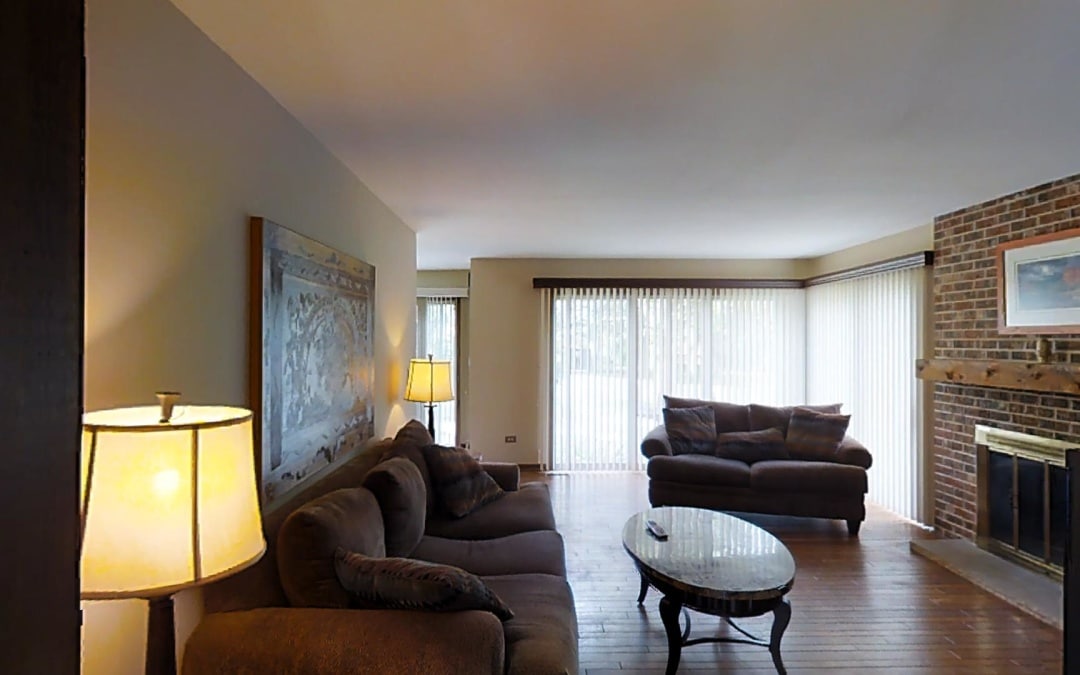 750 Summit Drive, Schaumburg