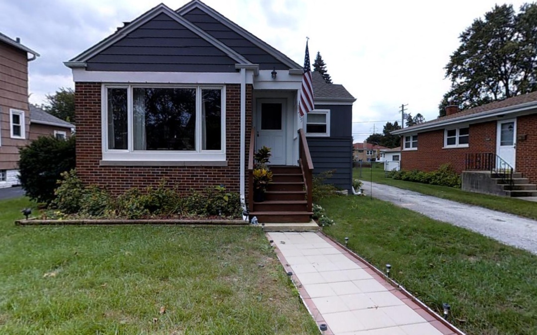 1285 E Walnut Ave, Des Plaines