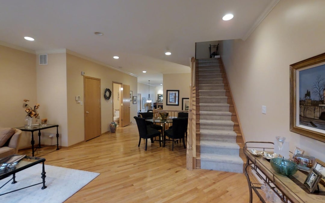 2718 N. Fairfield Ave, Chicago