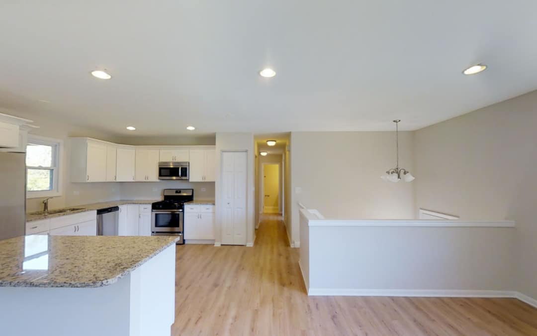 106 Camelot Way, Bolingbrook