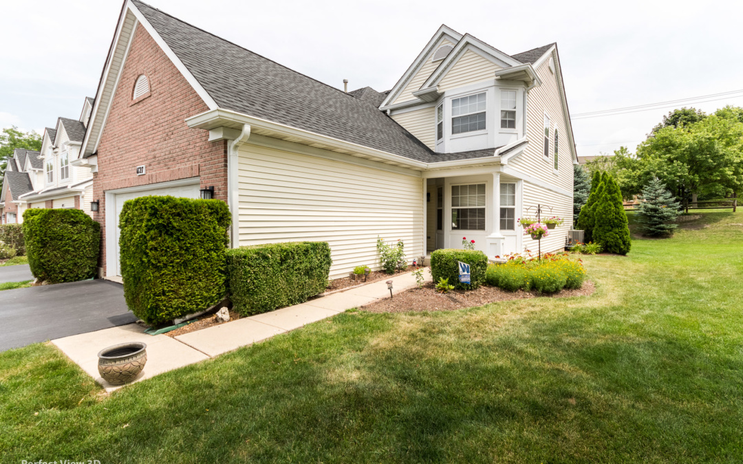 1127 Lillian Lane, West Chicago