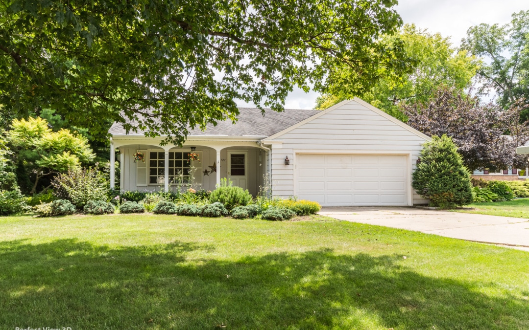 727 Prairie, St. Charles