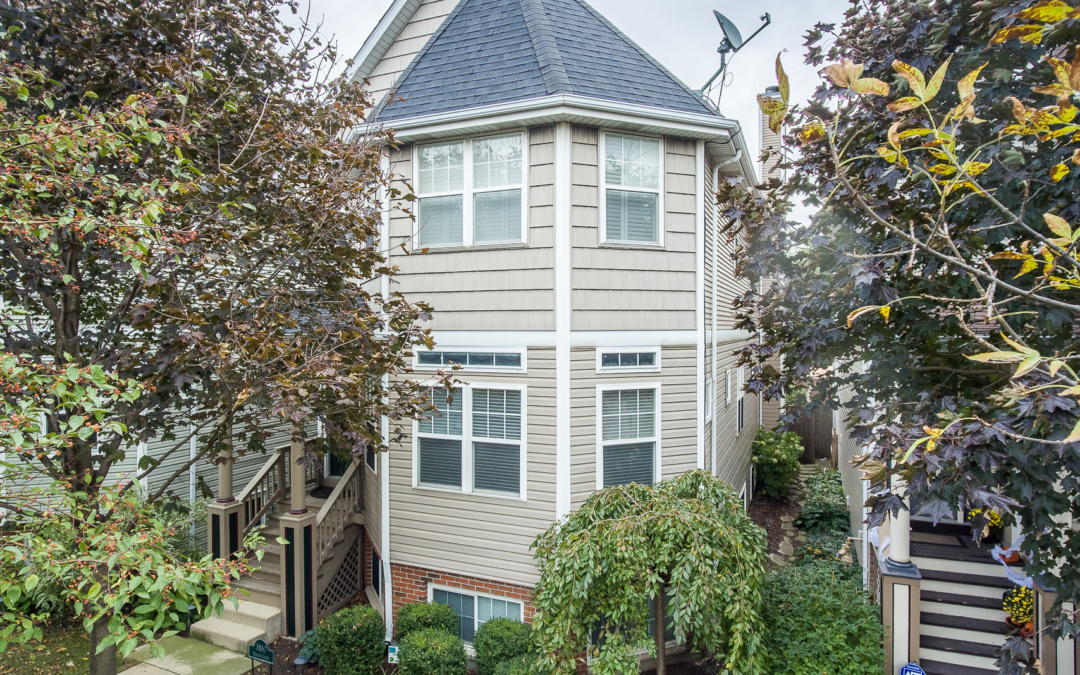 3867 N. Kenton Ave, Chicago