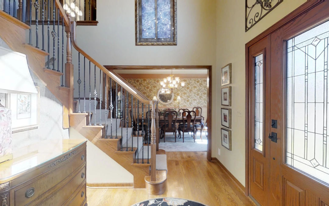 6 Nadelhoffer Ct, Woodridge Illinois