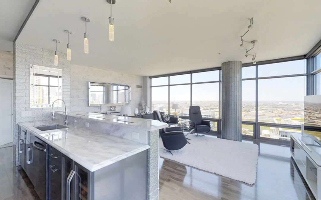 100 E 14th St, Unit , Chicago