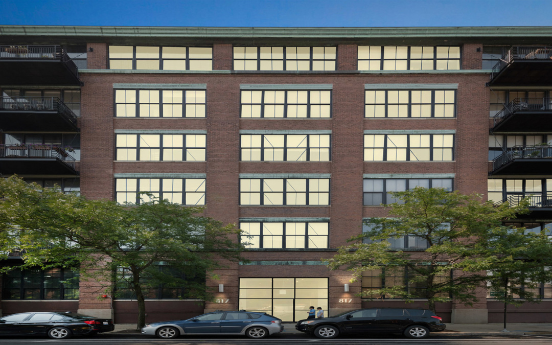 817 W. Washington St #204, Chicago