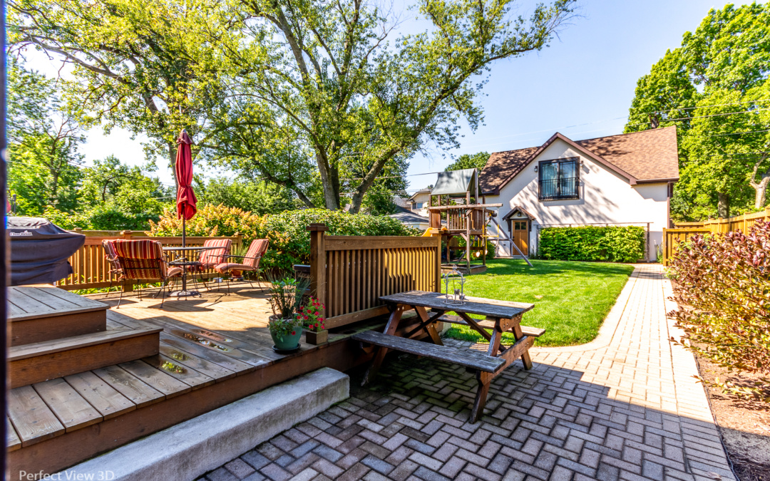 745 N. Ridgeland Ave, Oak Park (Coach House)
