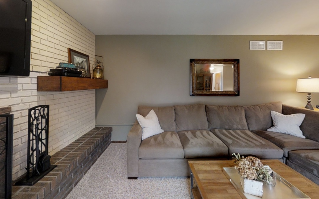 231 Vermont Rd, Frankfort