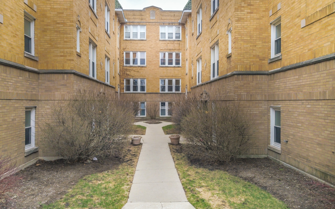4343 N Sacramento Ave, Chicago