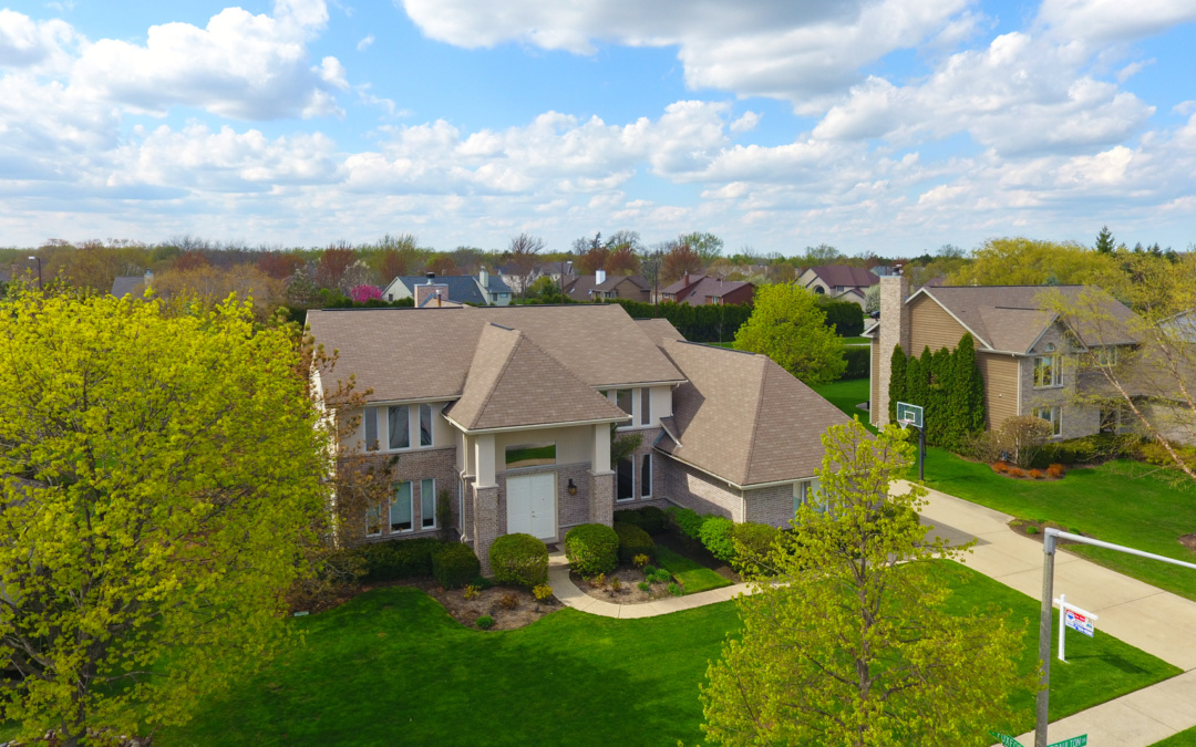 2890 Daulton Dr, Buffalo Grove
