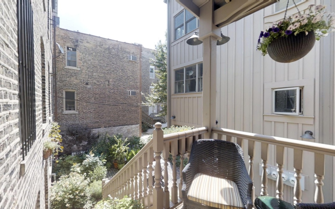 2216 W Palmer St, Chicago