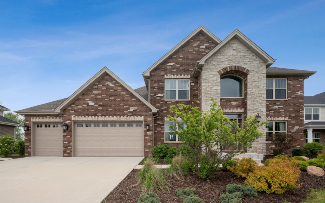 25913 W Canyon Blvd, Plainfield