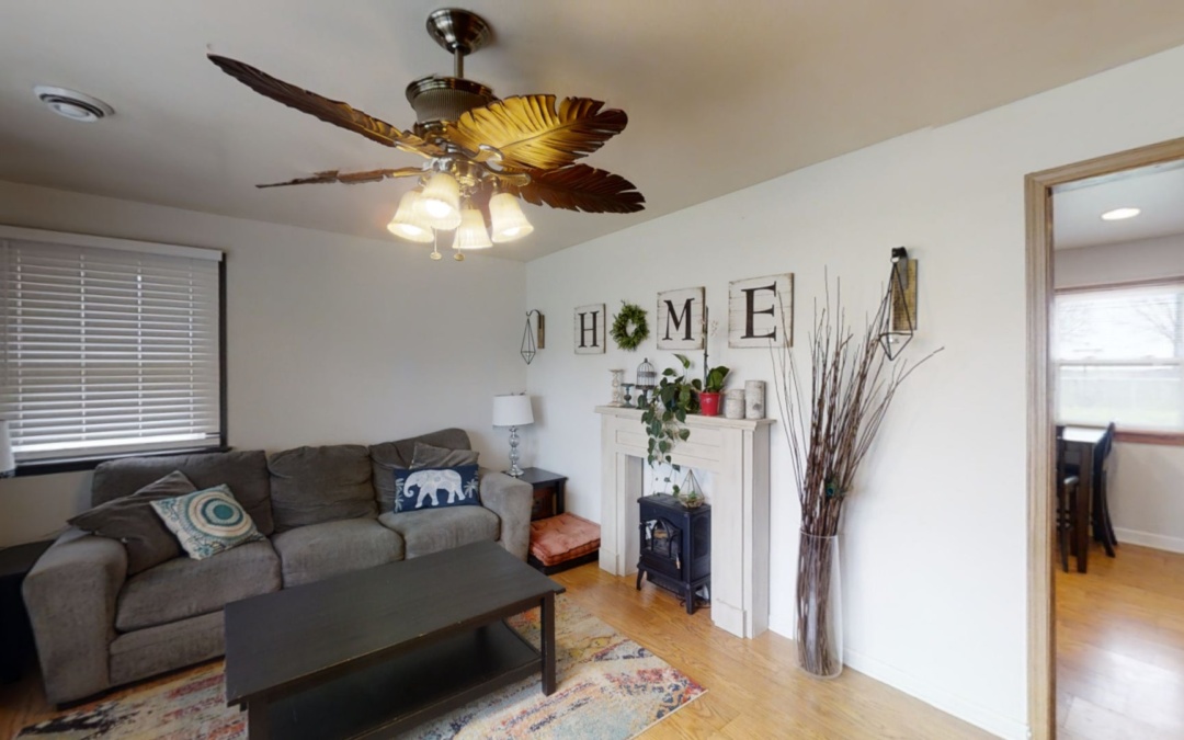 1096 Spring Green Dr, Joliet