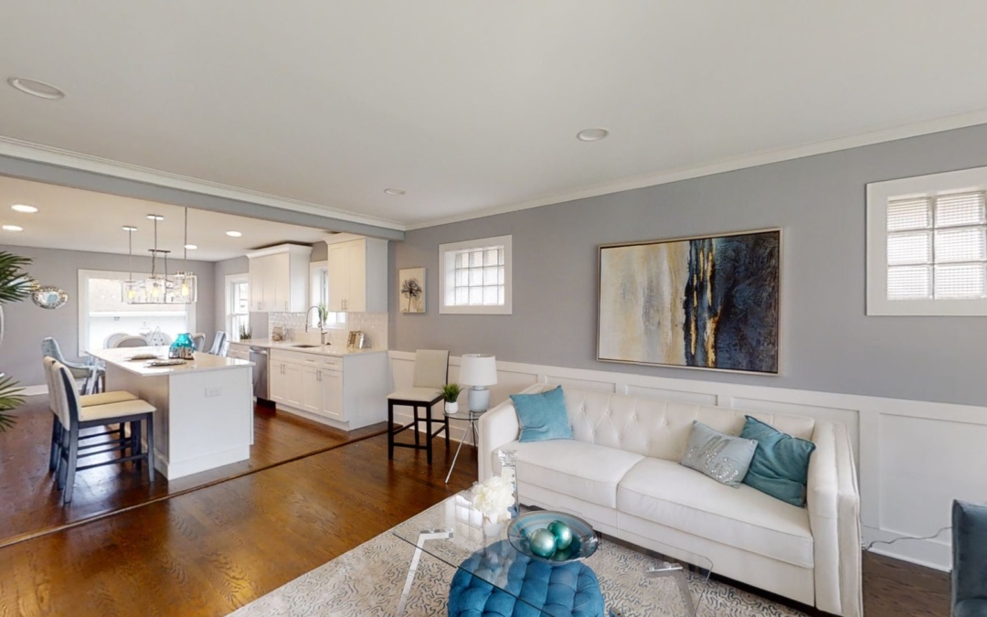 1123 Meadowcrest Rd, La Grange Park