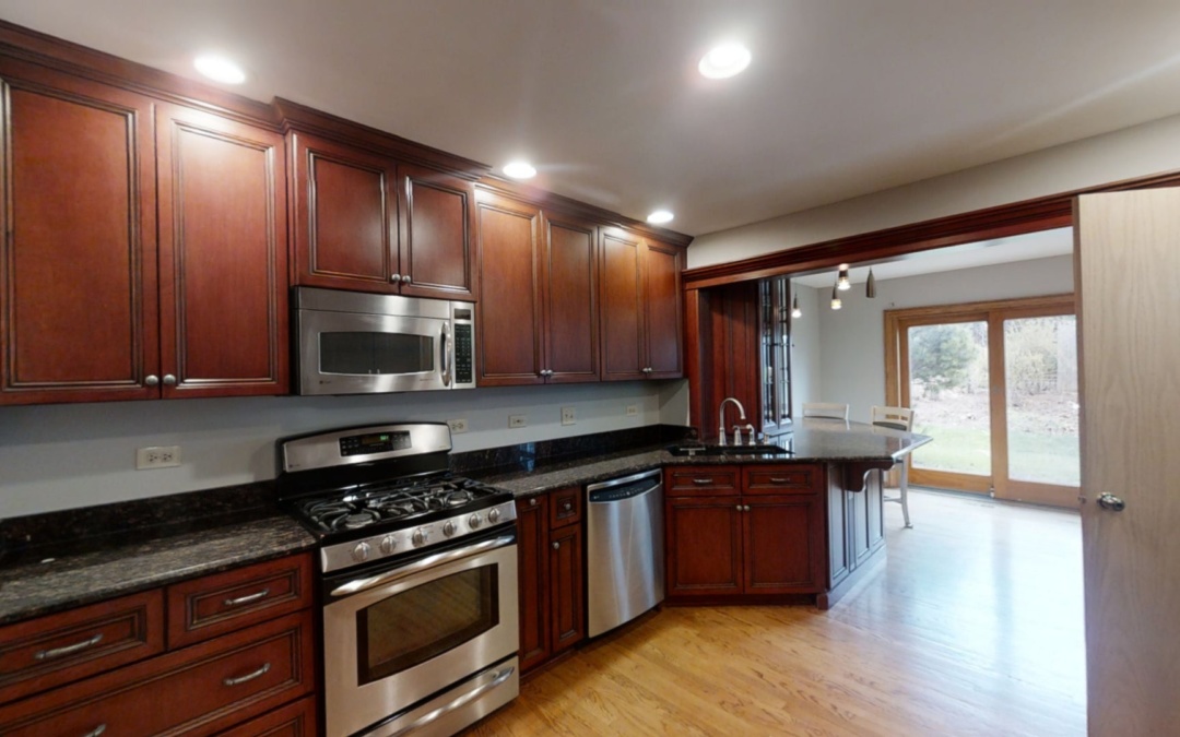 8629 Pearson Dr, Darien