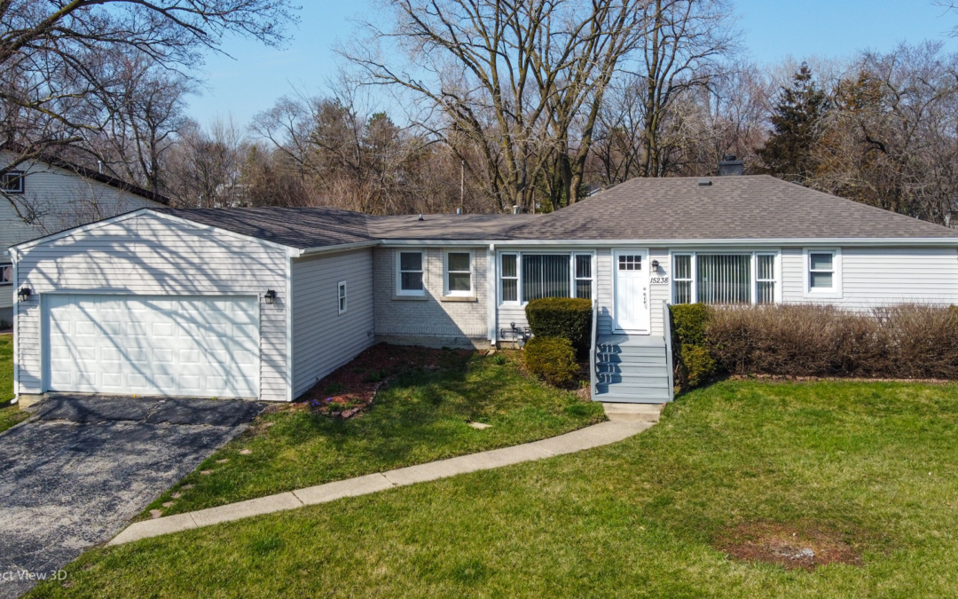 15238 Pekara Dr, Deerfield