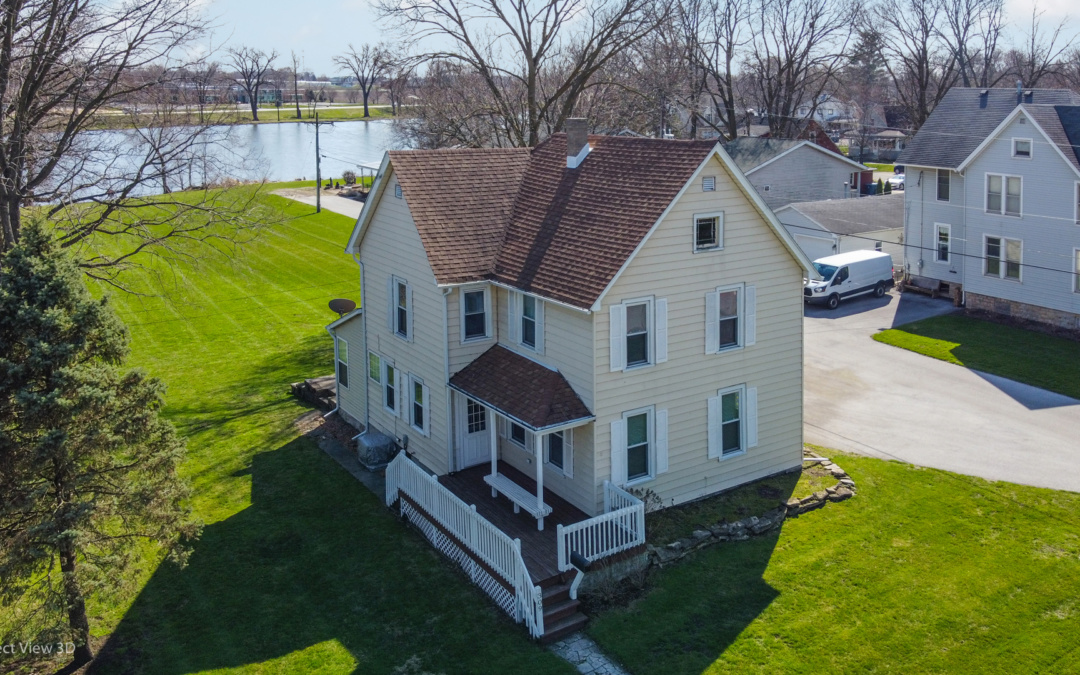 309 W River St, Momence