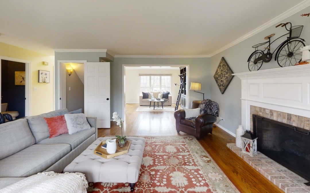 4829 Kings Way West, Gurnee