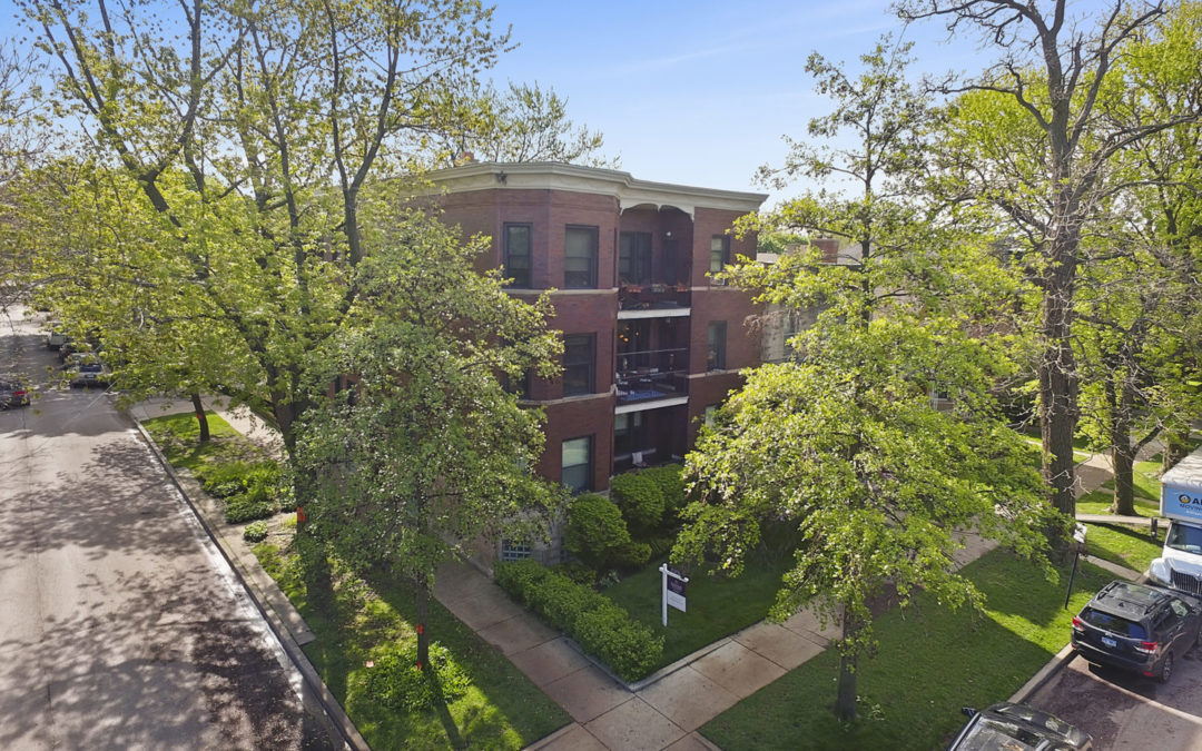 2055 W Byron, Unit 2w, Chicago