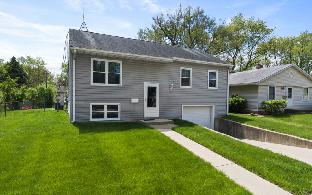 387 Mark Ave, Glendale Heights