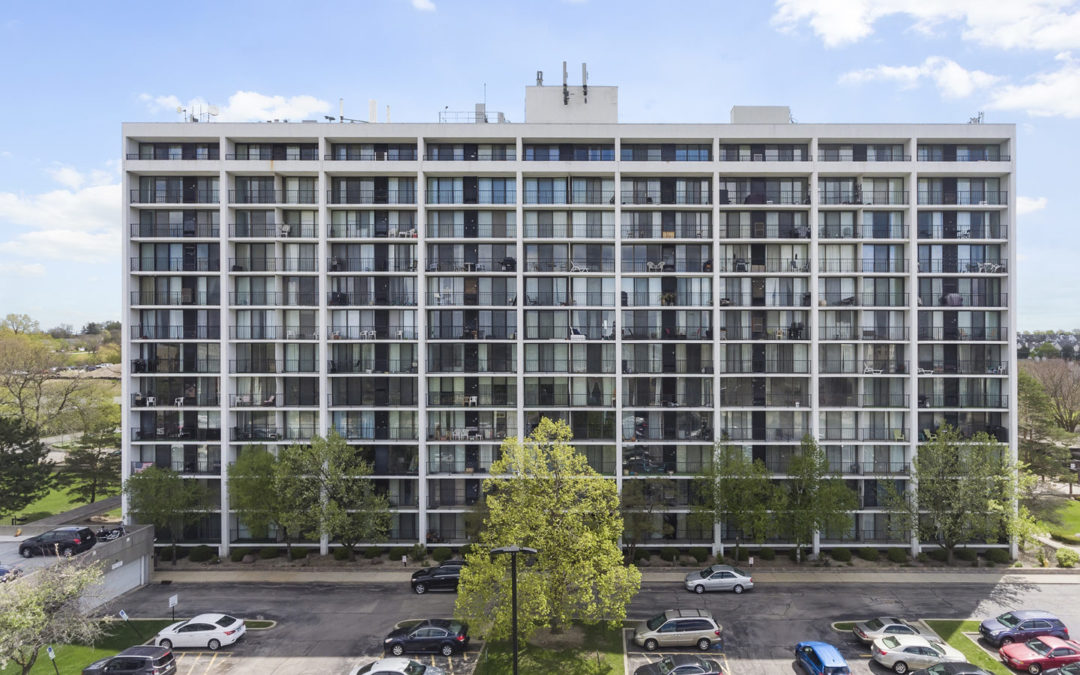 2005 S. Finley Rd, Unit 607, Lombard