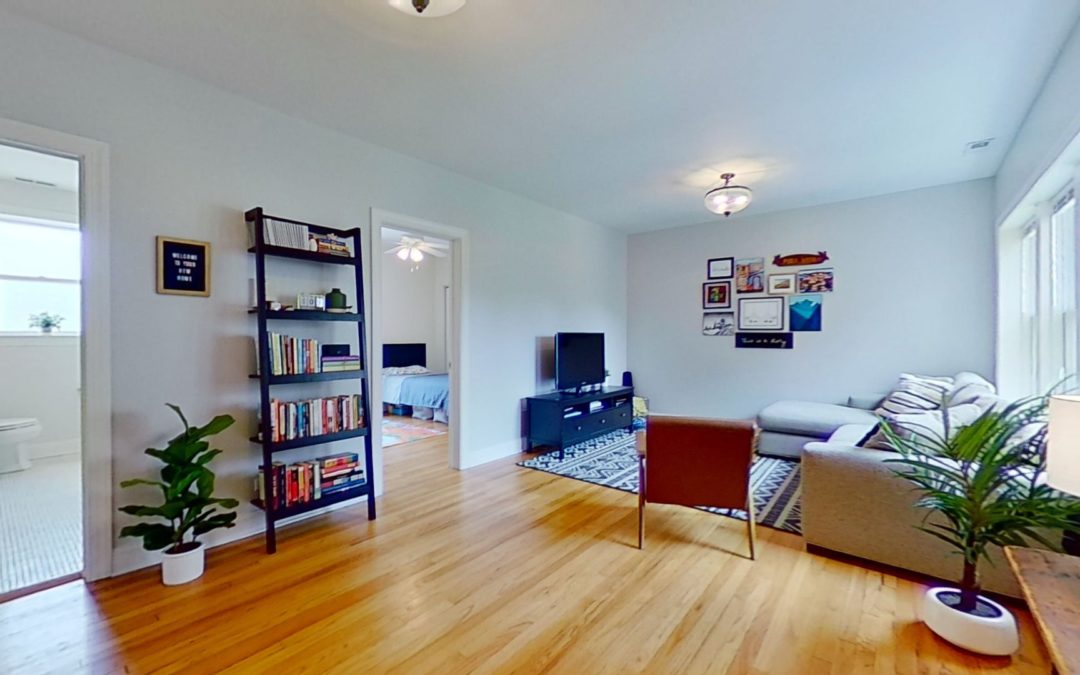1226 Elmwood (Unit 1W), Evanston