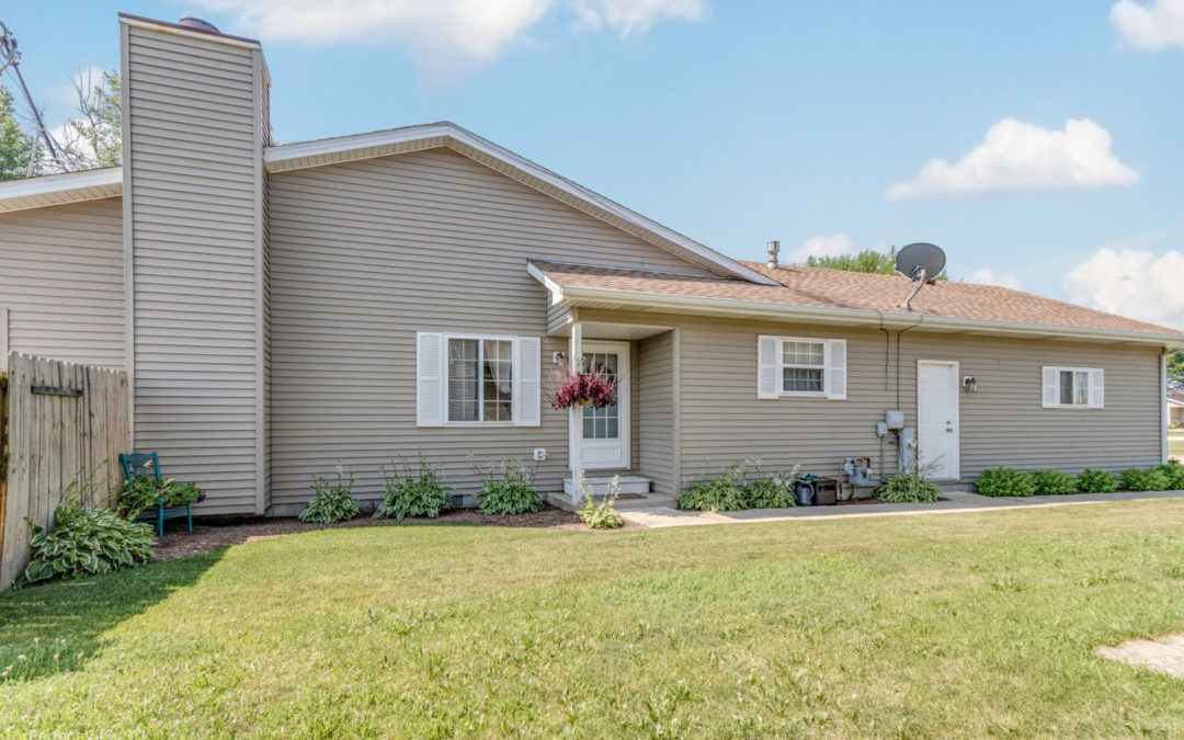 714 N Jackson Ave, Bradley