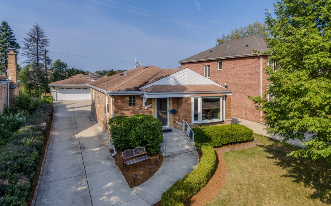 7424 W Jonquil Terrace, Niles