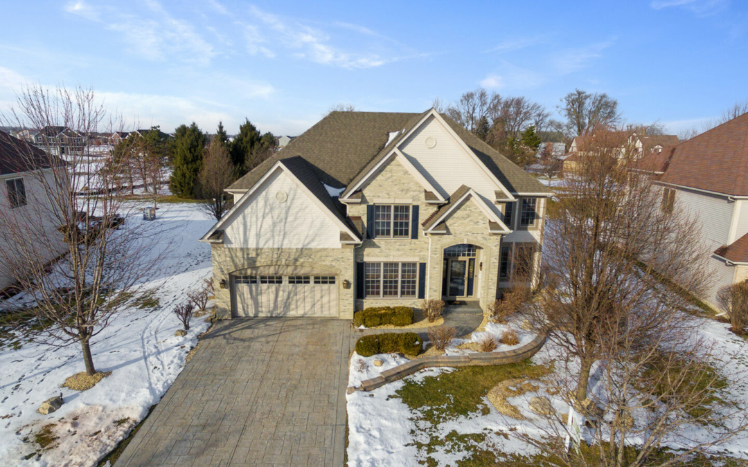26212 W Chatham Dr, Plainfield