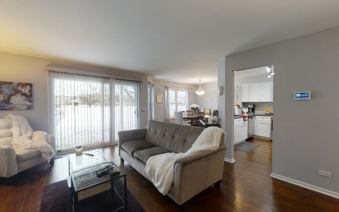 268 Lynn Dr (Unit 3), Palatine