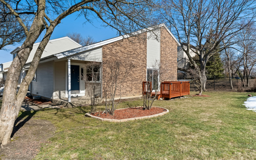 1402 Whispering Springs Cir, Palatine