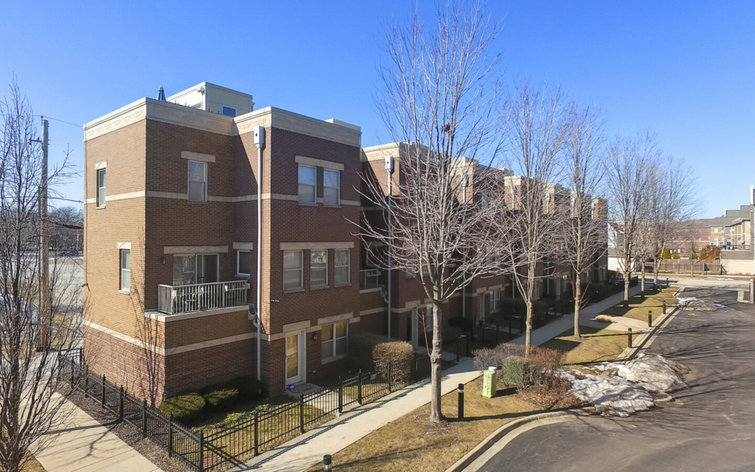 834 E 42nd Pl, Chicago
