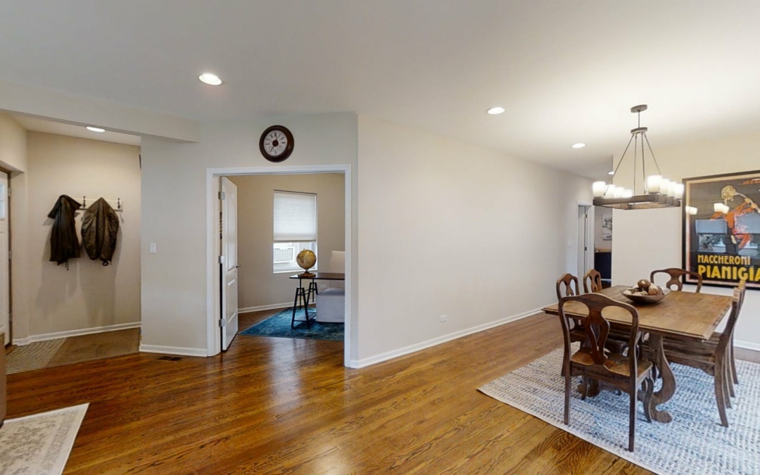 5739 W Gunnison St, Chicago