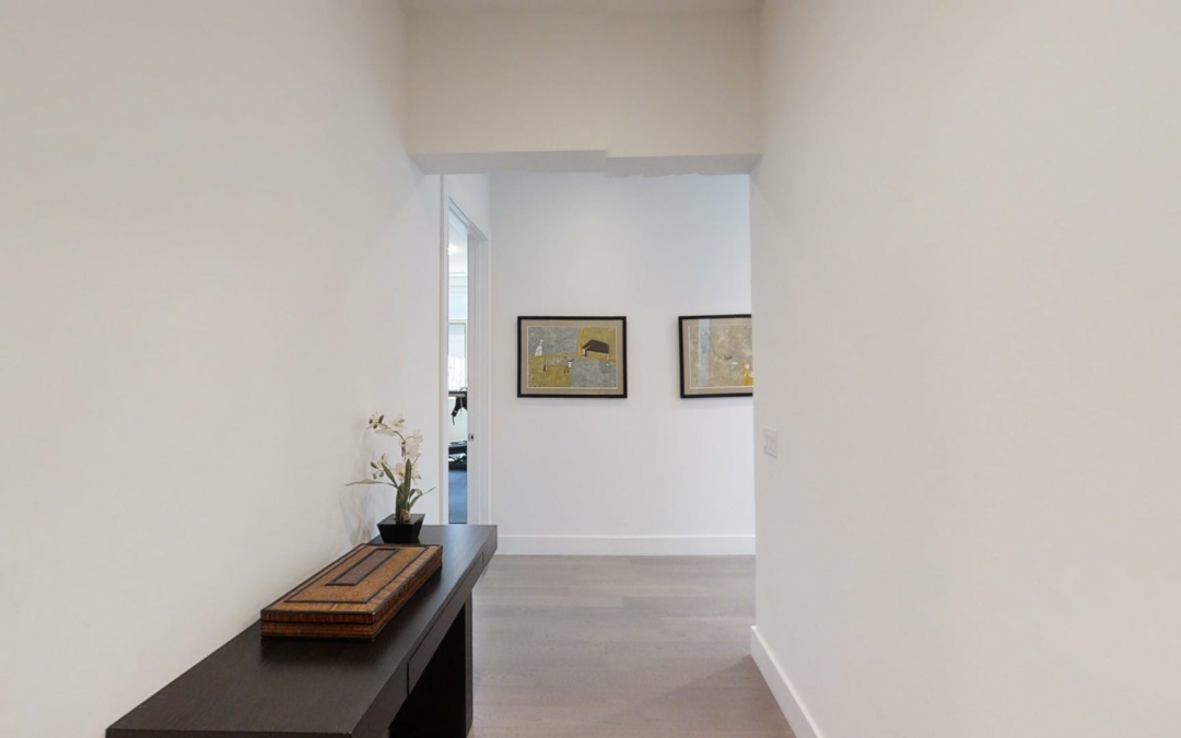 367 W Locust St (Unit 202), Chicago