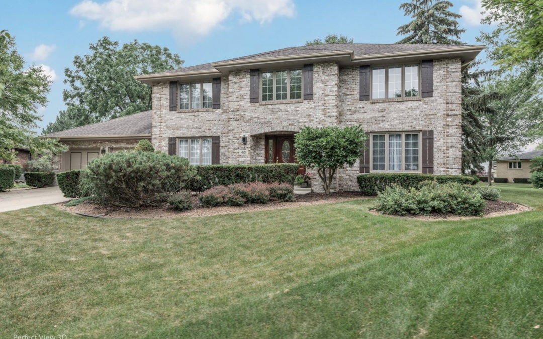 415 Wedgewood Ct, Willowbrook