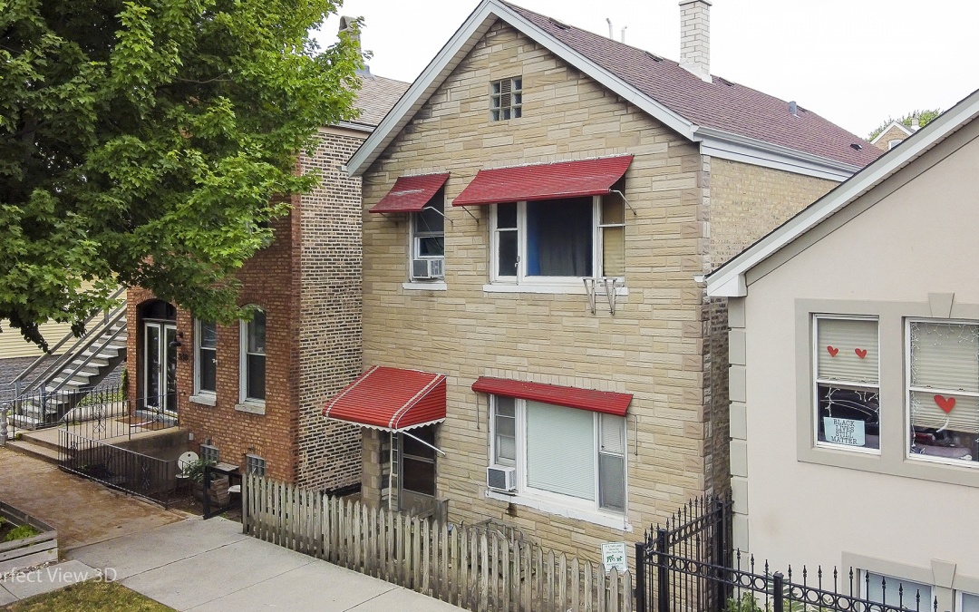 836 W 34th St, Chicago