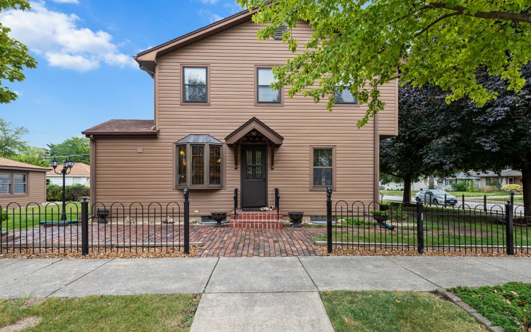 1261 Morgan St, Joliet