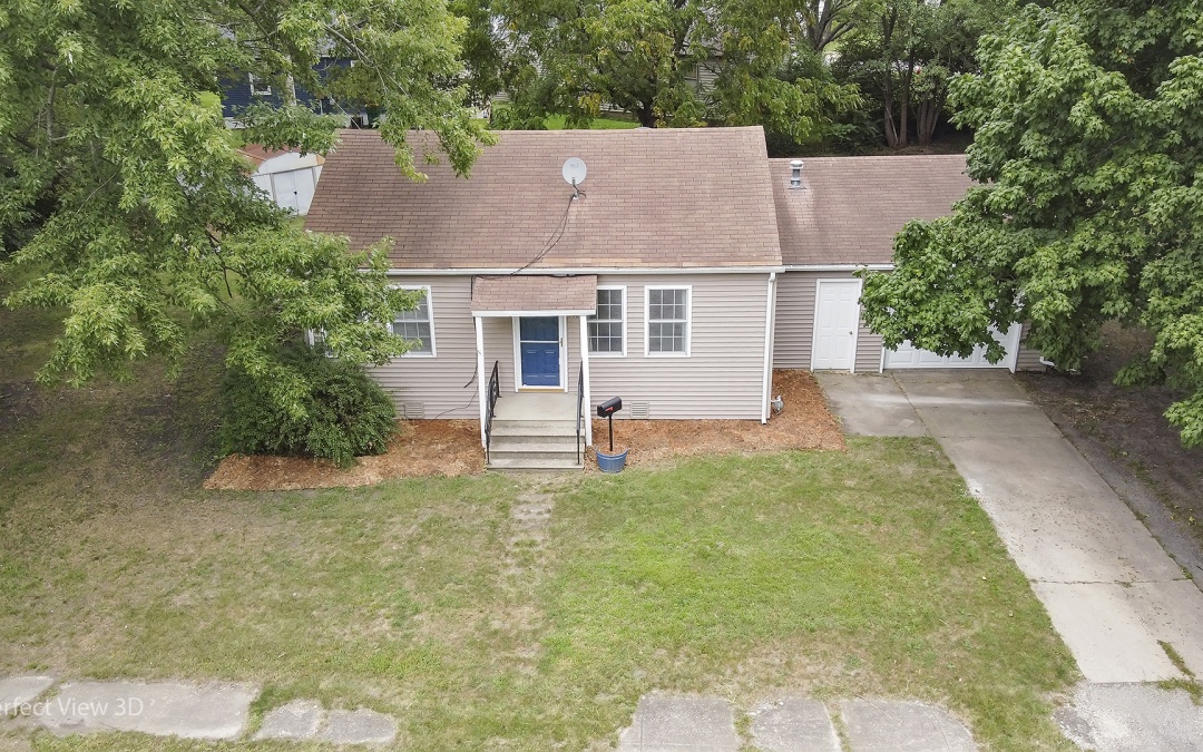 512 N Circle Dr, Wilmington