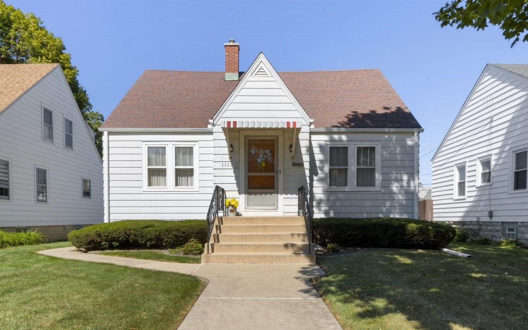 1111 Clara Ave, Joliet