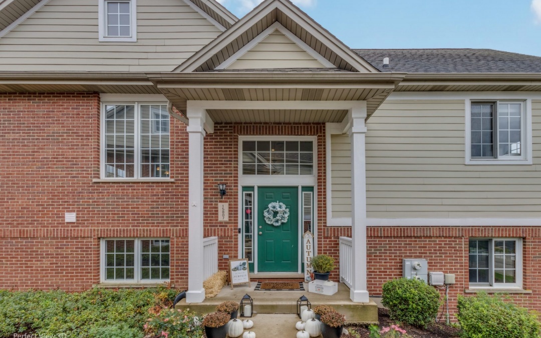 15807 Scotsglen Rd, Orland Park