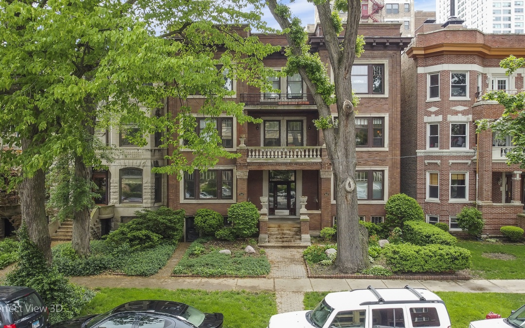 5525 S Cornell Ave (Unit 2), Chicago