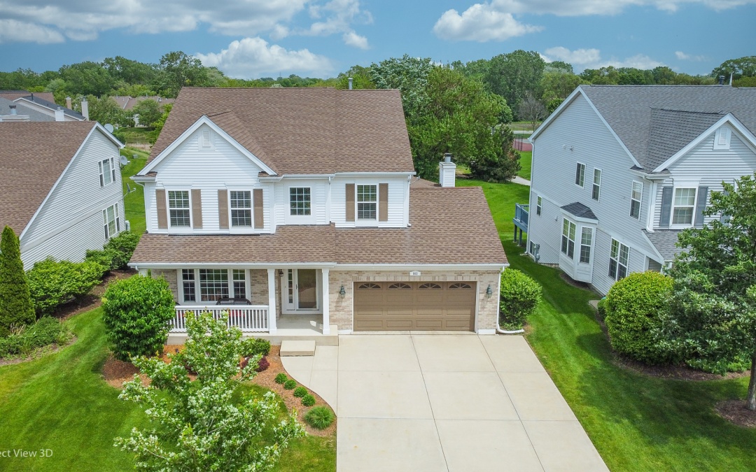 803 Clover Ridge Ln, Itasca